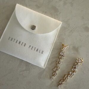 UNTAMED PETALS BY AMANDA JUDGE Gold and White Crystal Earrings
